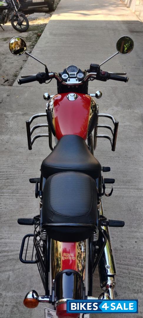 Red Royal Enfield Classic 350 2021