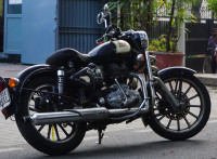 Black Royal Enfield Classic 350