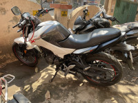 Pearl Silver White Hero Xtreme 160R