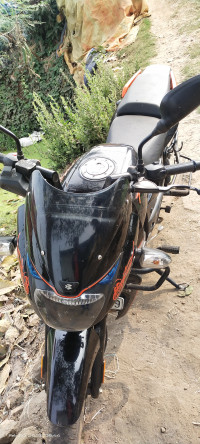 Bajaj Pulsar 125 Split Seat