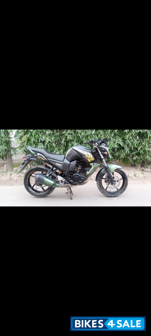 Yamaha FZ-S