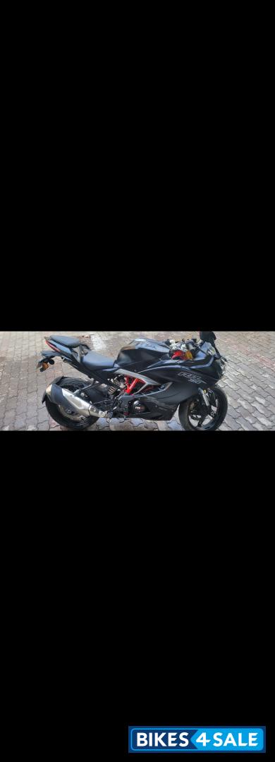 Matte Black TVS Apache RR 310