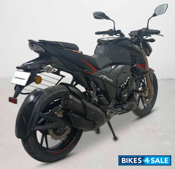 TVS Apache RTR 200 4V