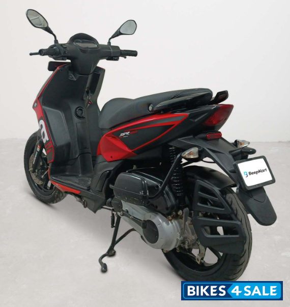 Aprilia SR RST 160 Aprilia SR RST 160