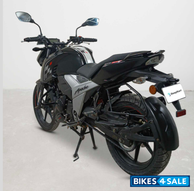 TVS Apache RTR 160 4V