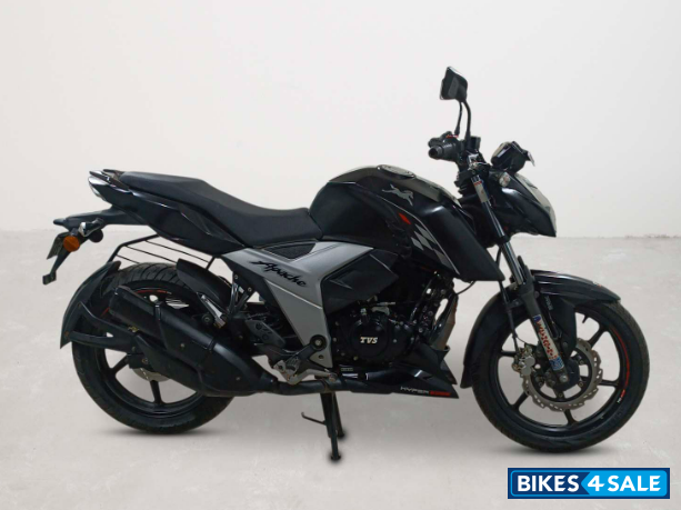 TVS Apache RTR 160 4V