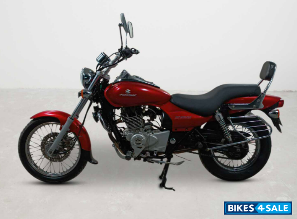 Bajaj Avenger 180 DTS-i