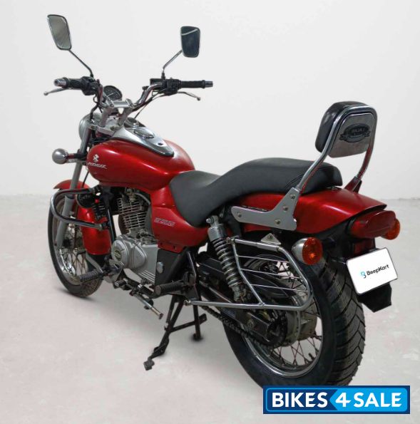 Bajaj Avenger 180 DTS-i