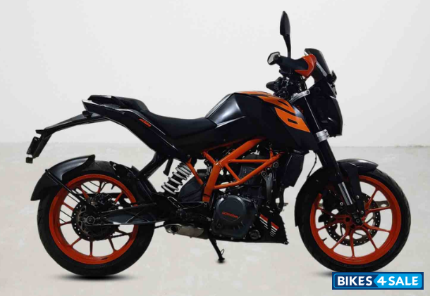 KTM Duke 390