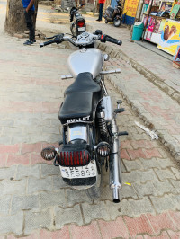 Silver Royal Enfield Bullet Electra