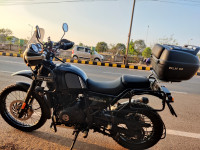 Granite Black Royal Enfield Himalayan BS VI