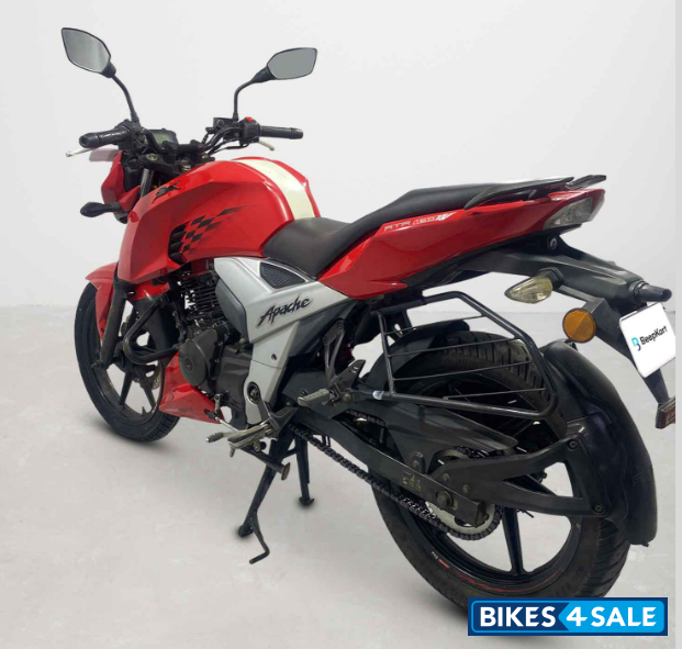 TVS Apache RTR 160 4V