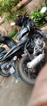 Bajaj Pulsar 220F