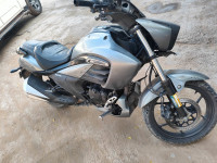 Silver Suzuki Intruder 150