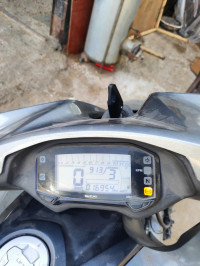 Silver Suzuki Intruder 150