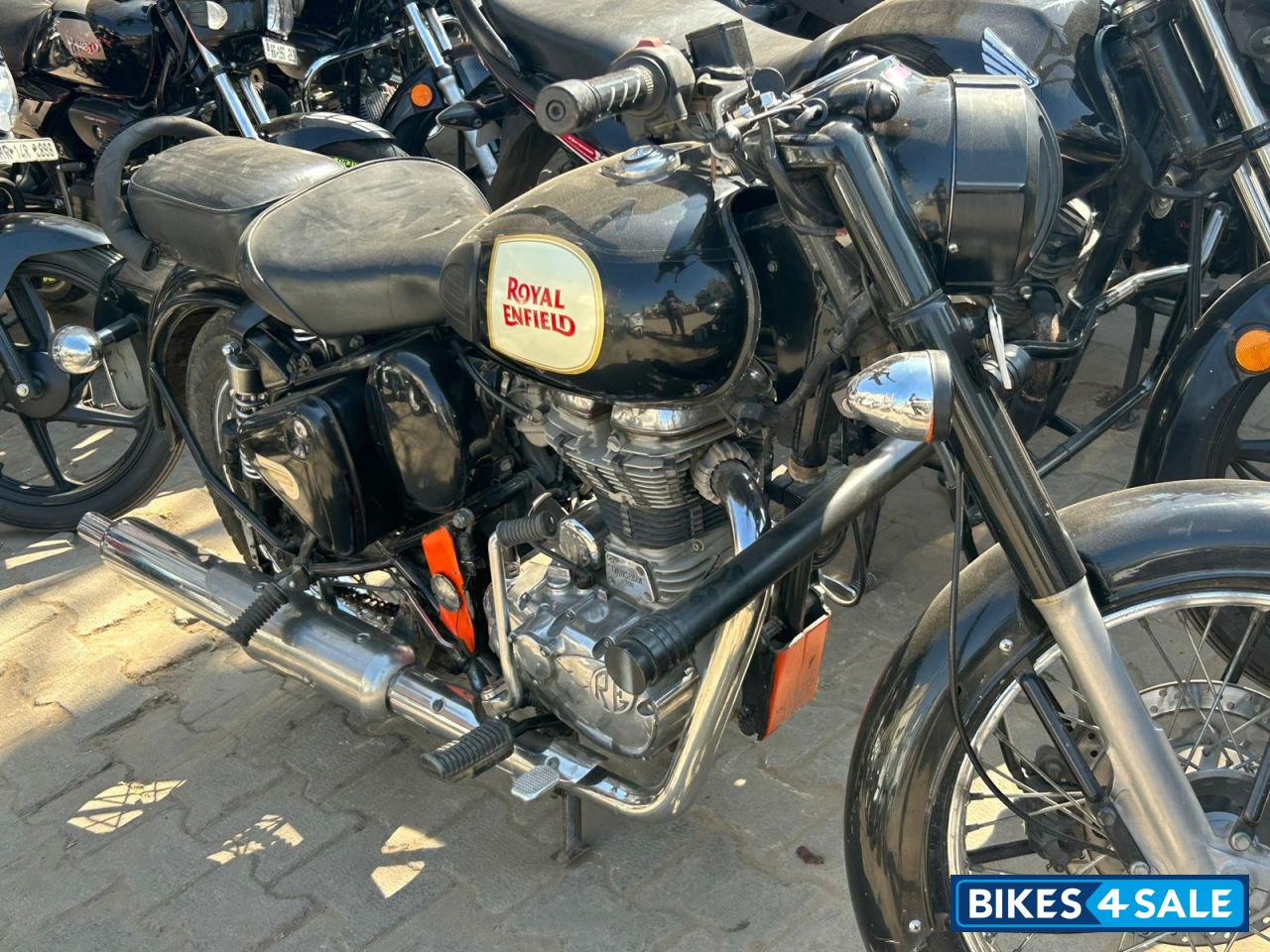 Black Royal Enfield Classic 350