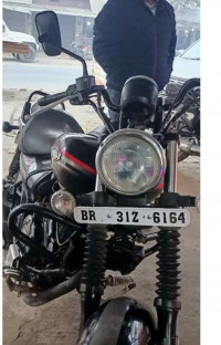 Bajaj Avenger Street 220 2017 Model