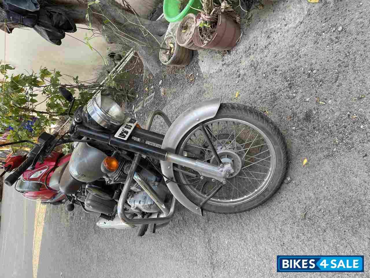 Royal Enfield Bullet 350