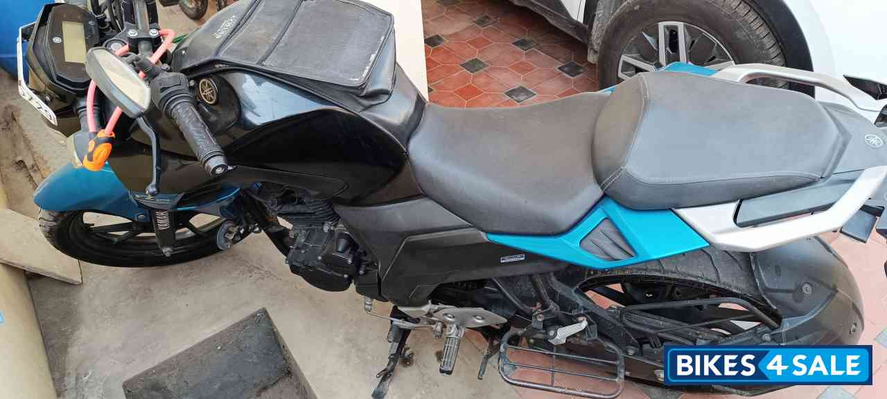 Blue And Black Yamaha  FZ 25
