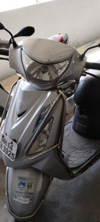 Black And Gray Suzuki Swish