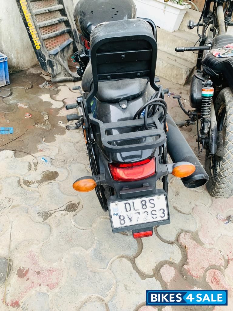 Jet Black Harley Davidson Street 750