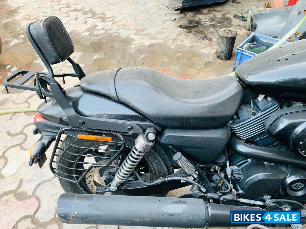 Jet Black Harley Davidson Street 750