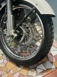 Ash (white) Royal Enfield Classic 350