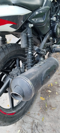 Bajaj Pulsar 220F