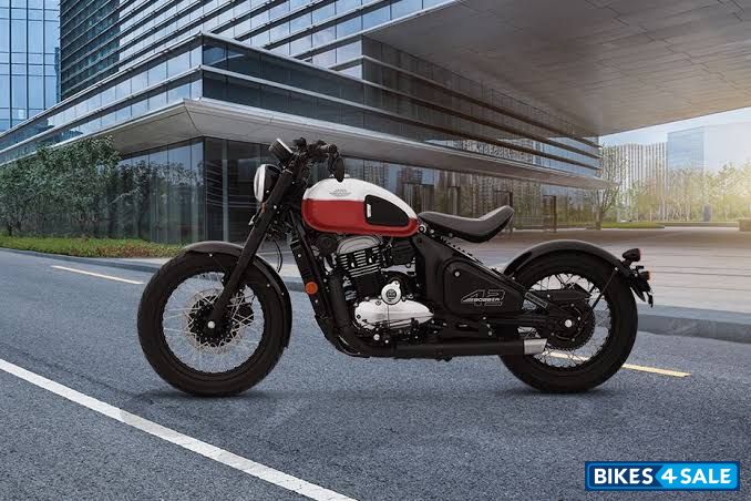 Jawa 42 Bobber Dual Channel ABS