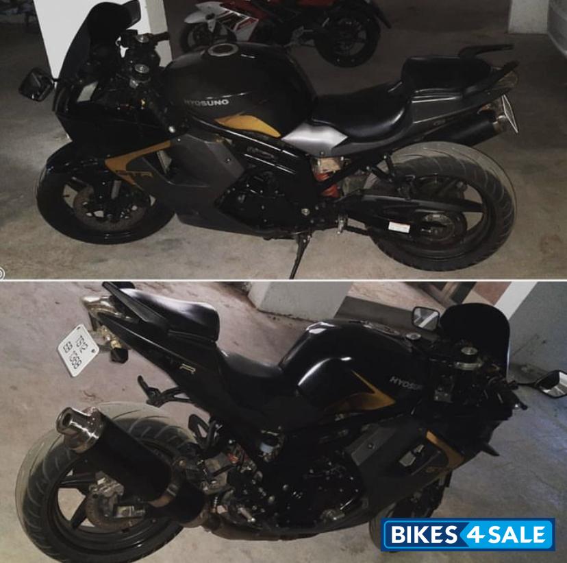 Black Hyosung GT650N