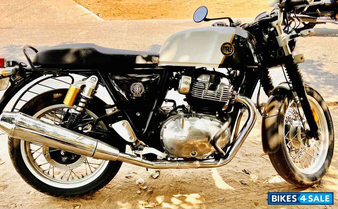 Dux Deluxe Royal Enfield Continental GT 650