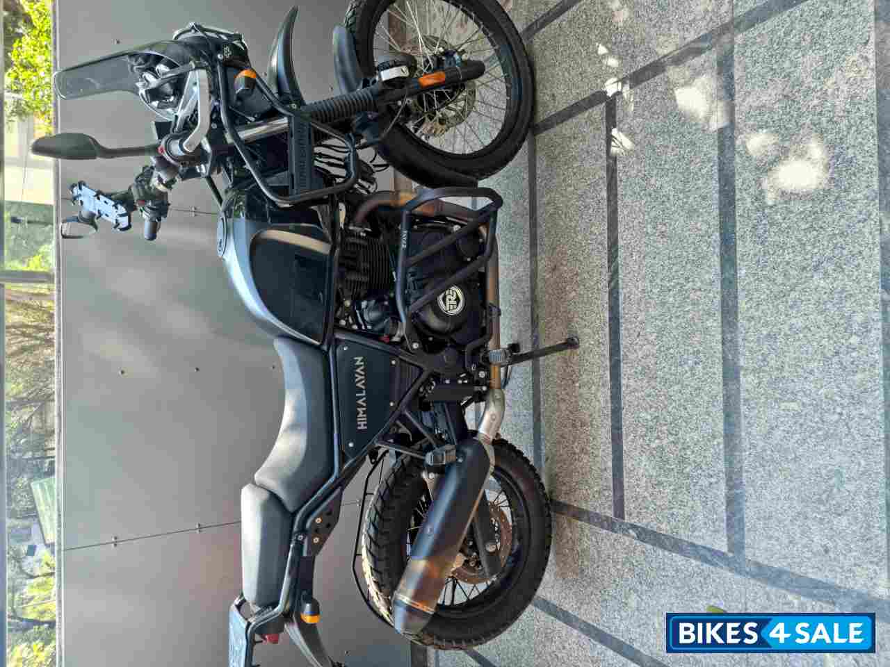 Granite Black Royal Enfield Himalayan BS VI