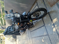 Granite Black Royal Enfield Himalayan BS VI