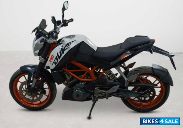 KTM Duke 390