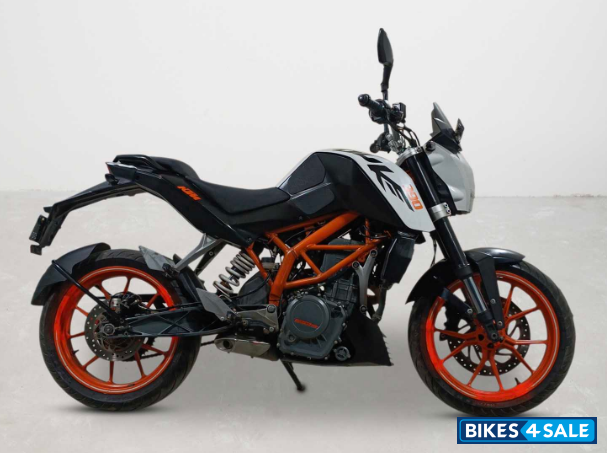 KTM Duke 390