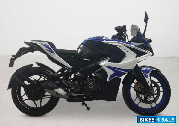 Bajaj Pulsar RS 200