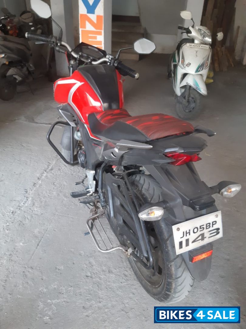 Honda CB Hornet 160R ABS