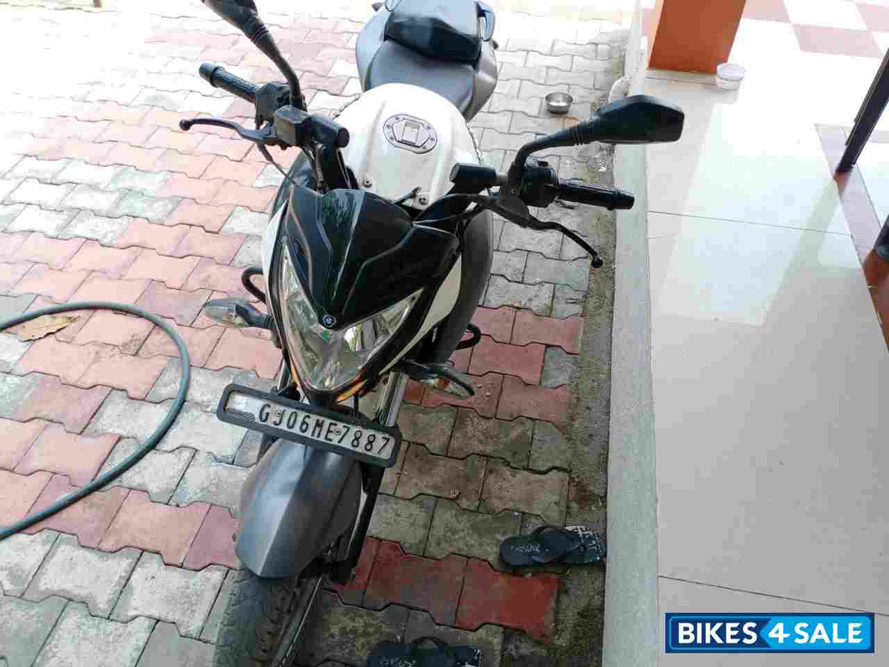 White Colour Bajaj Pulsar 200 NS ABS