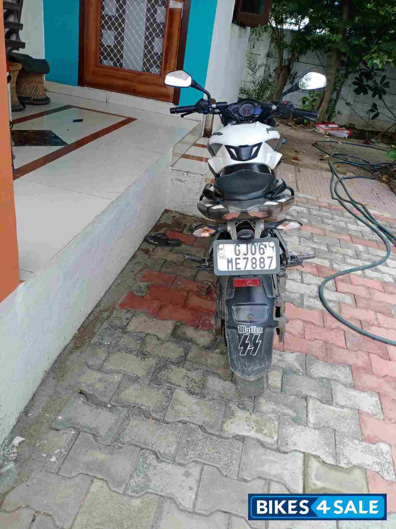 White Colour Bajaj Pulsar 200 NS ABS