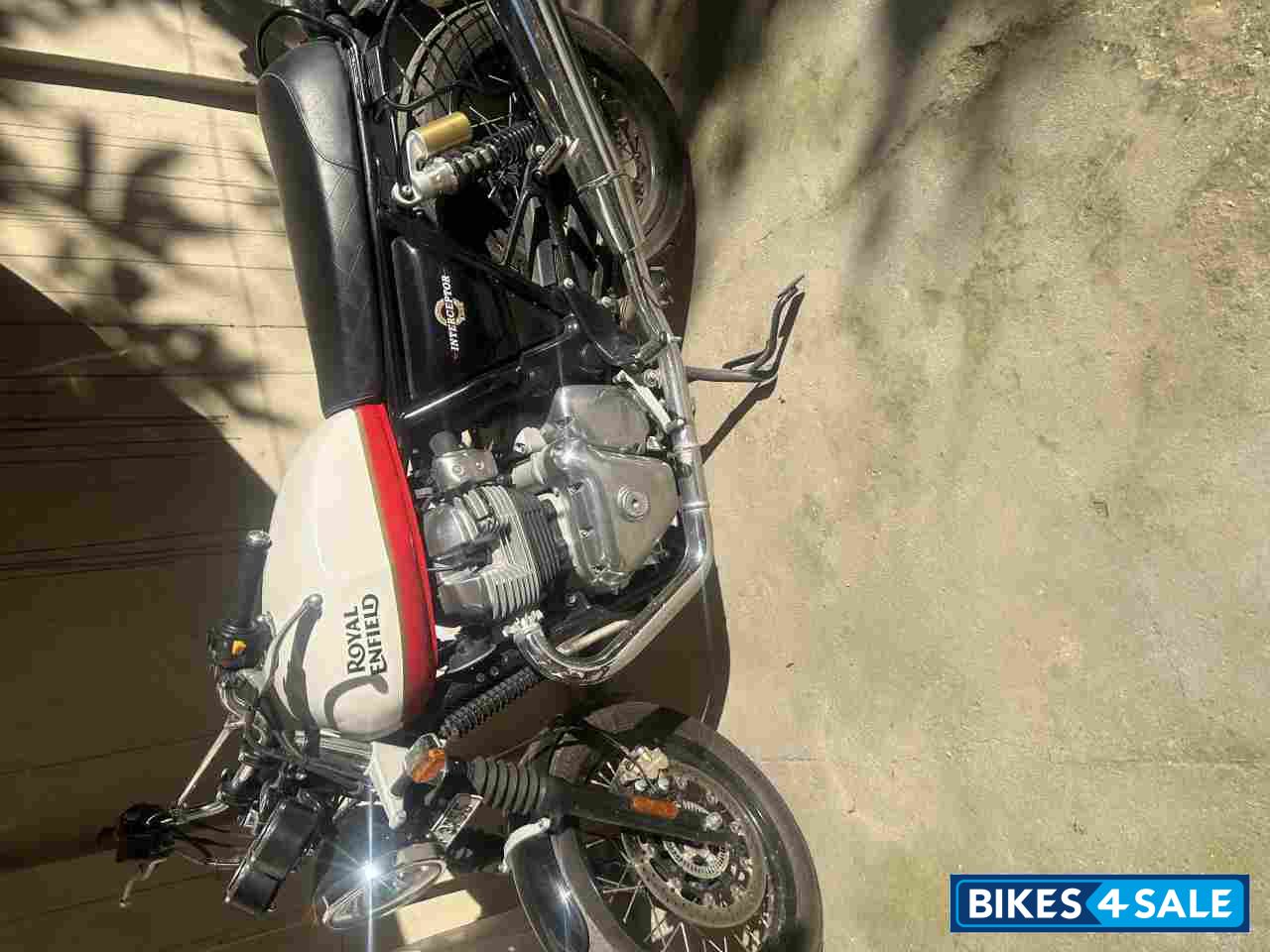 Royal Enfield Interceptor 650 Twin