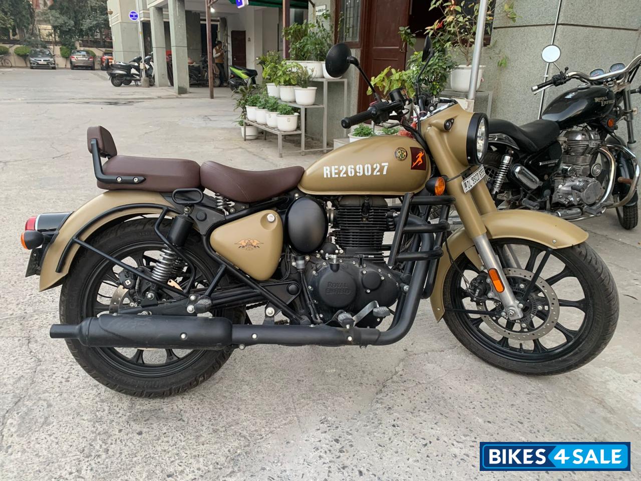 Desert Storm Royal Enfield Classic Signals Stormrider Sand