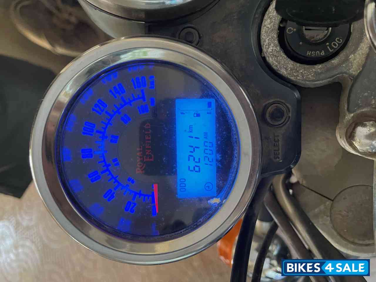 Black Royal Enfield Thunderbird 500