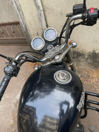 Black Royal Enfield Thunderbird 500