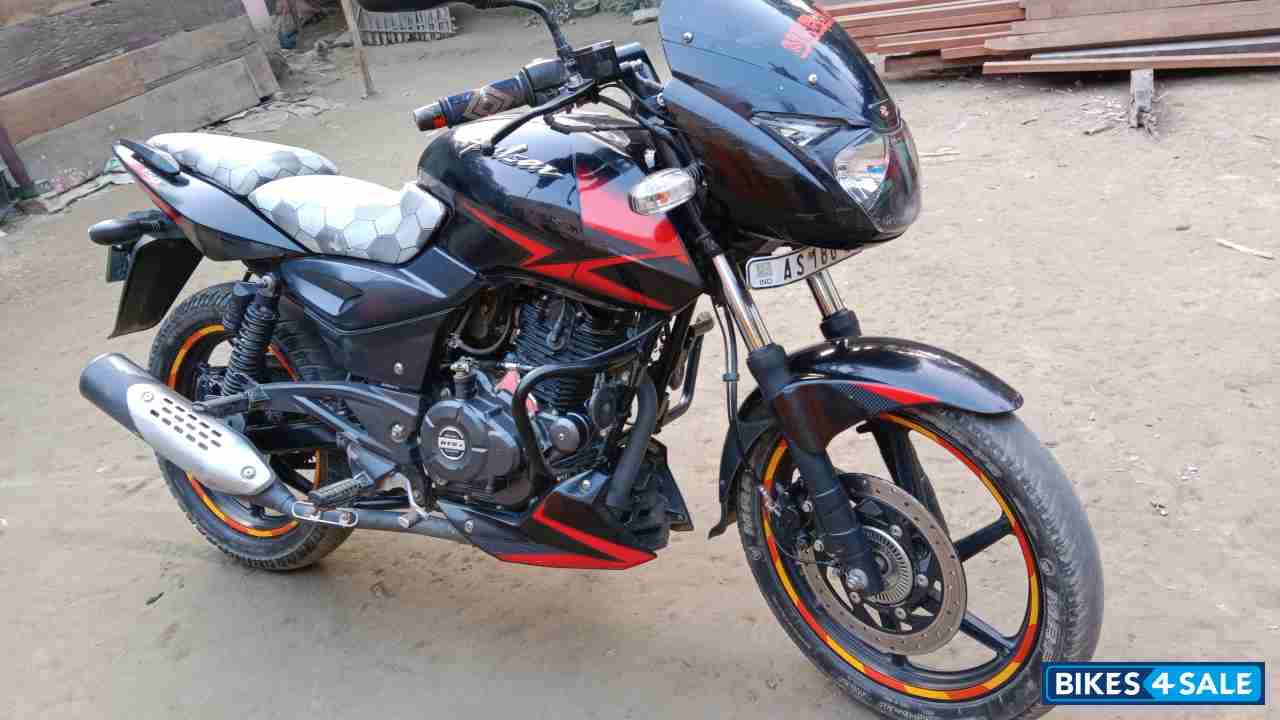 Bajaj Pulsar 150 Twin Disc