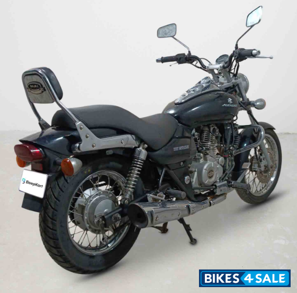 Bajaj Avenger 180 DTS-i