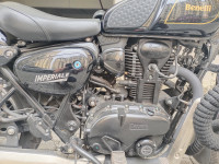 Black Benelli Imperiale 400 BS6