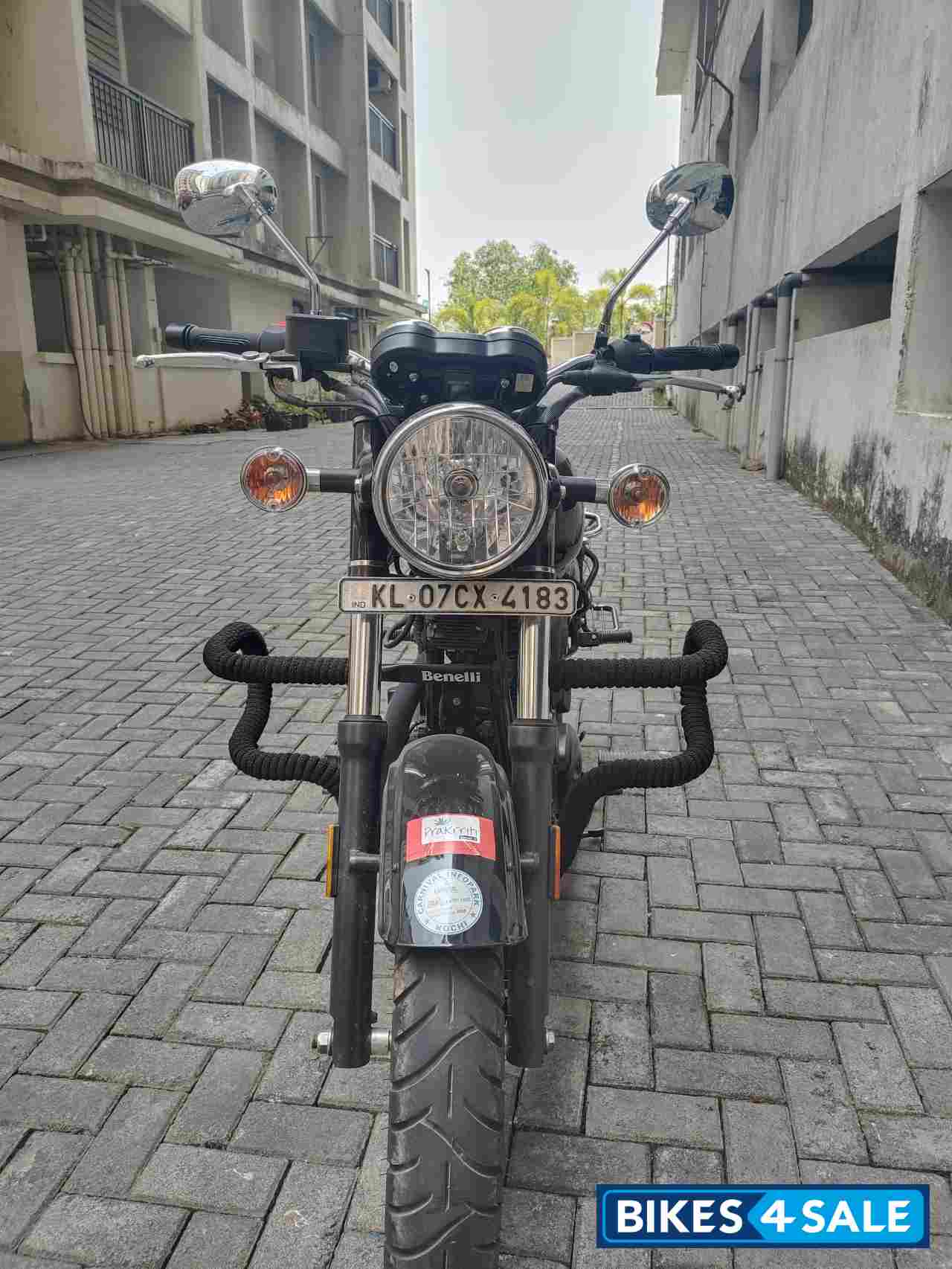 Black Benelli Imperiale 400 BS6 Black Benelli Imperiale 400 BS6