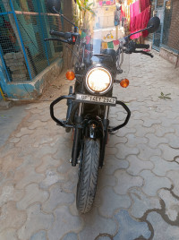 Grey Royal Enfield Meteor 350