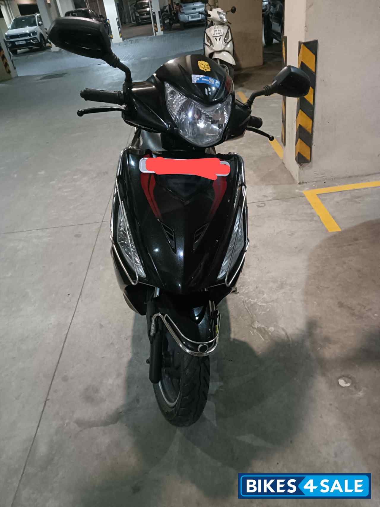 Hero Maestro Edge 125 FI