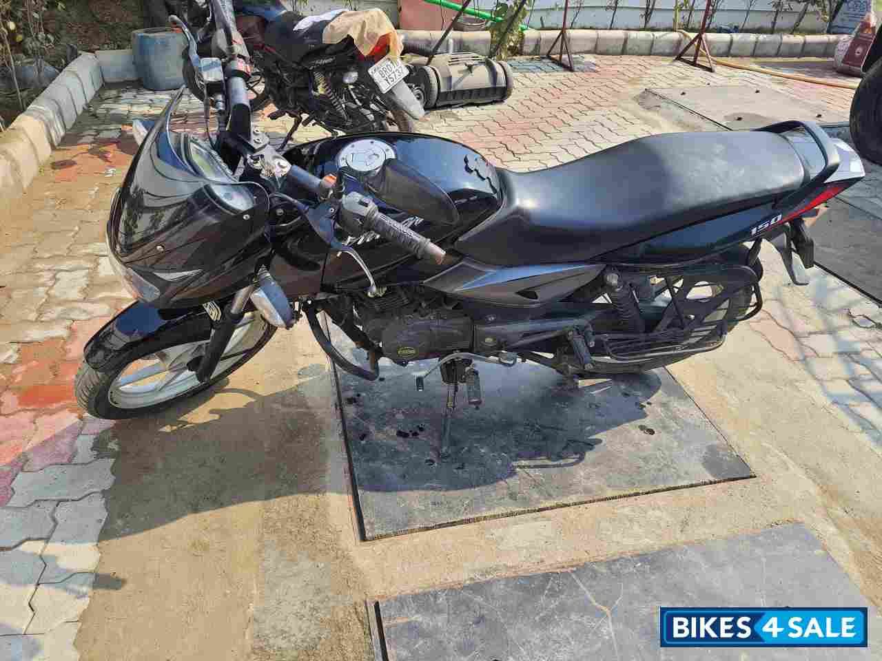 Bajaj Pulsar 150